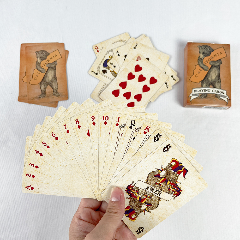 57x72mm Vintage Colourful Bear - Vintage Collectible Playing Cards 리뷰 및 가격