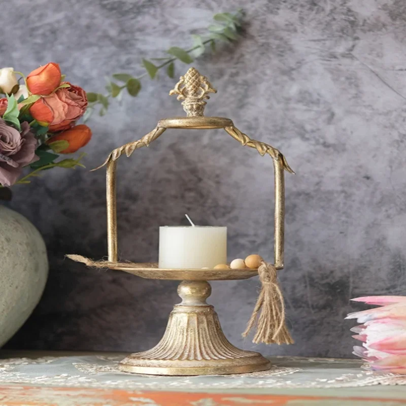 French Style High Legged Iron  - Collectible Vintage Matches 리뷰 및 가격