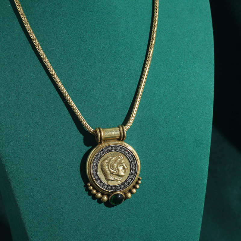 Head Ancient Coin Pendant Chok - Vintage Collectible Coins 리뷰 및 가격